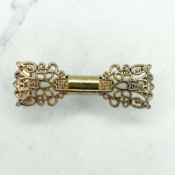 Small Ornate Bow Gold Tone Belt Buckle - Picture 1 of 6